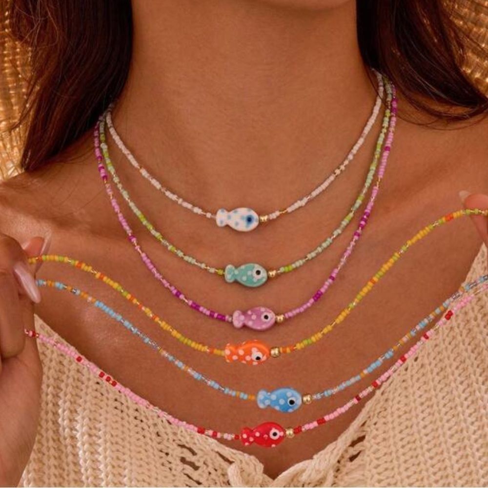 Beaded Necklace with Blue fish pendant M513